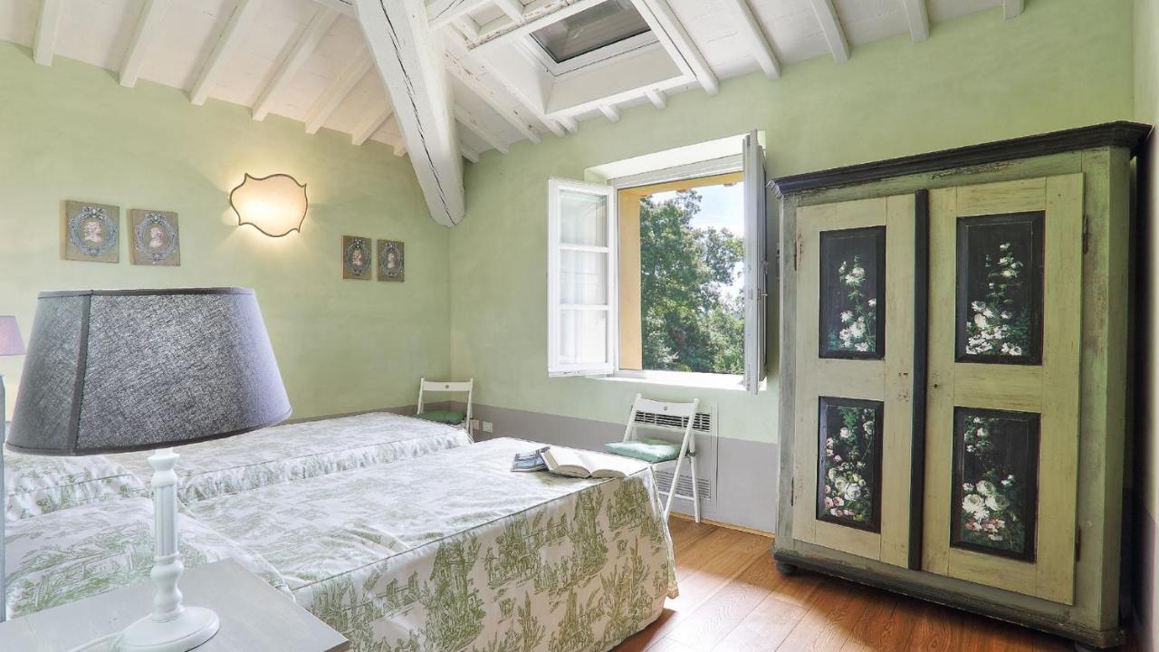 Villa Il Meluccio 12&2, Emma Villas Castellina Marittima Kültér fotó