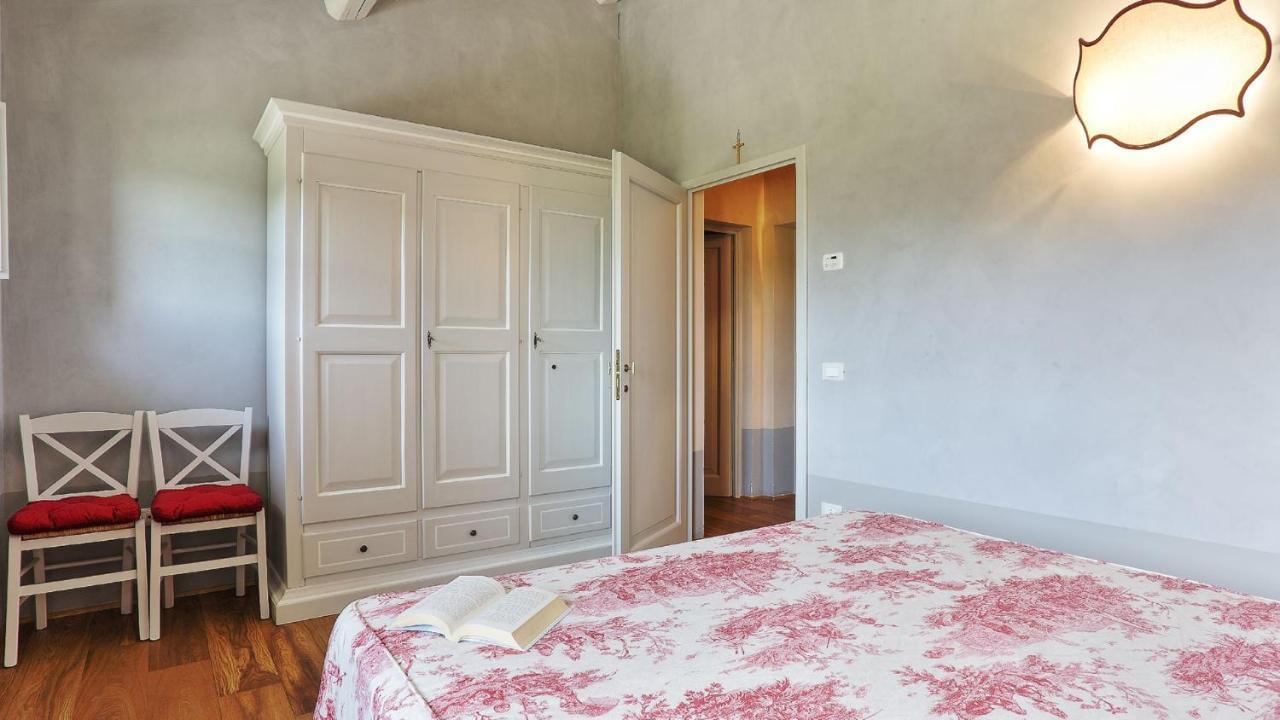 Villa Il Meluccio 12&2, Emma Villas Castellina Marittima Kültér fotó
