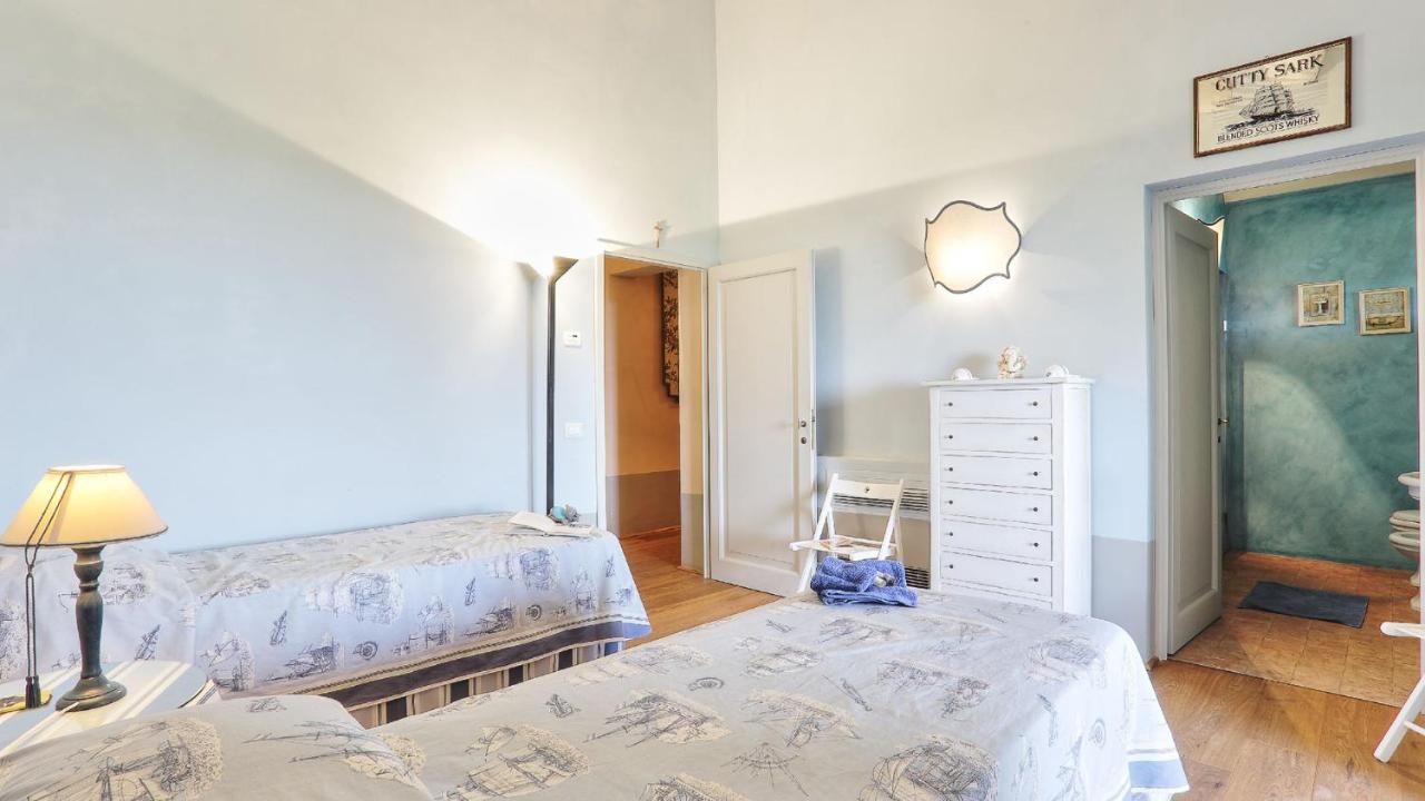Villa Il Meluccio 12&2, Emma Villas Castellina Marittima Kültér fotó