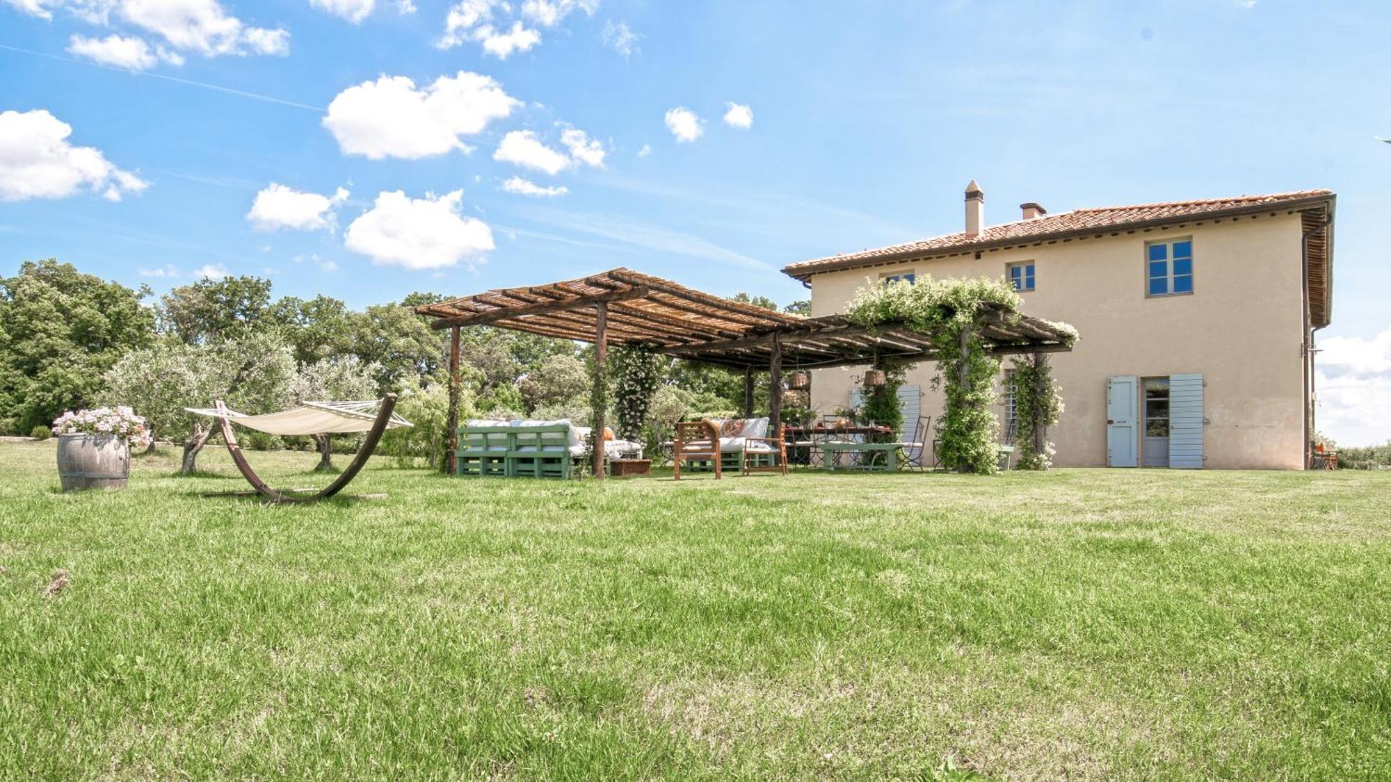 Villa Il Meluccio 12&2, Emma Villas Castellina Marittima Kültér fotó